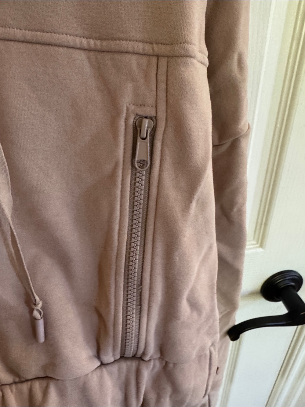 OAK Fit CO cropped hoodie. Size medium tan color. - Picture 5 of 6